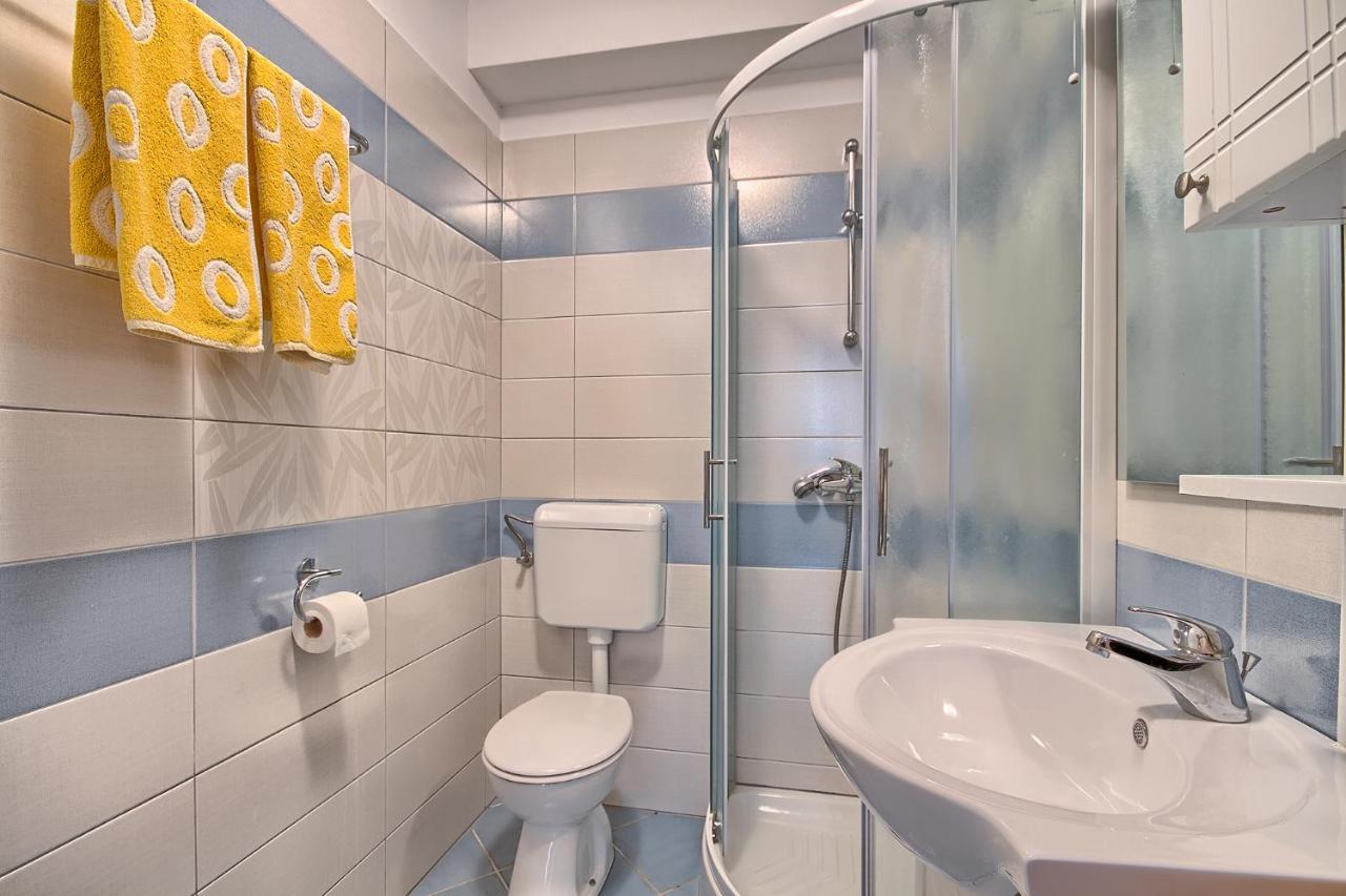 Apartments Gilly 1 Premantura Luaran gambar