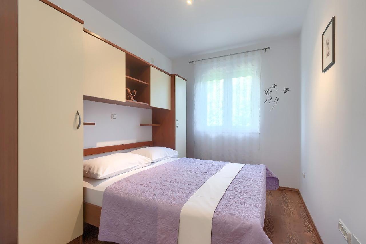 Apartments Gilly 1 Premantura Luaran gambar